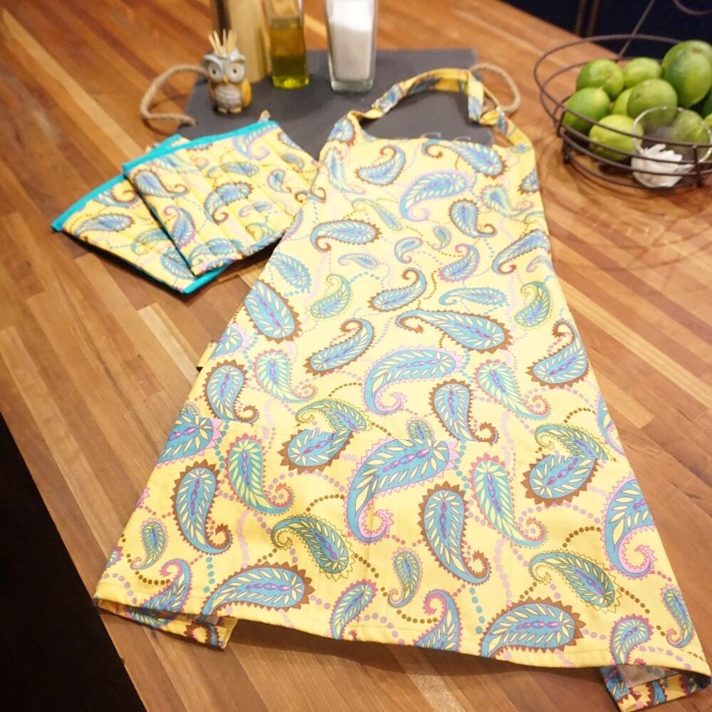 Paisley print multi pocket Bib cooking and art Apron yellow Jacobean